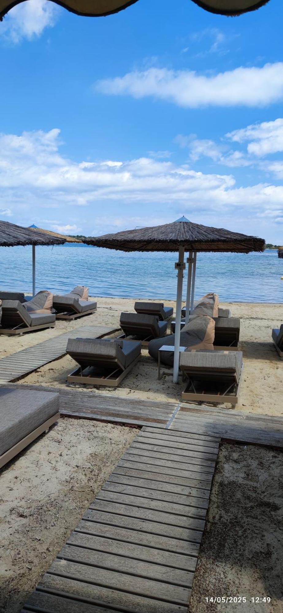 Haus Platanos Apartments & Bungalows By The Sea Vourvourou Bagian luar foto