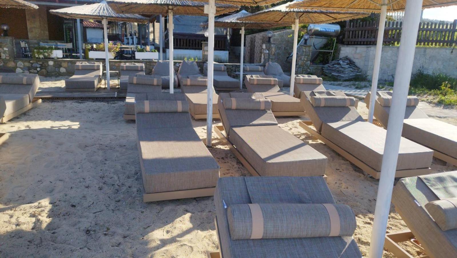 Haus Platanos Apartments & Bungalows By The Sea Vourvourou Bagian luar foto